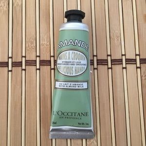 L’Occitane Amande With Almond Milk Hand Creme NEW